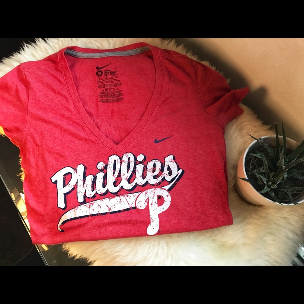 PHILLIES Women’s Sport Tee